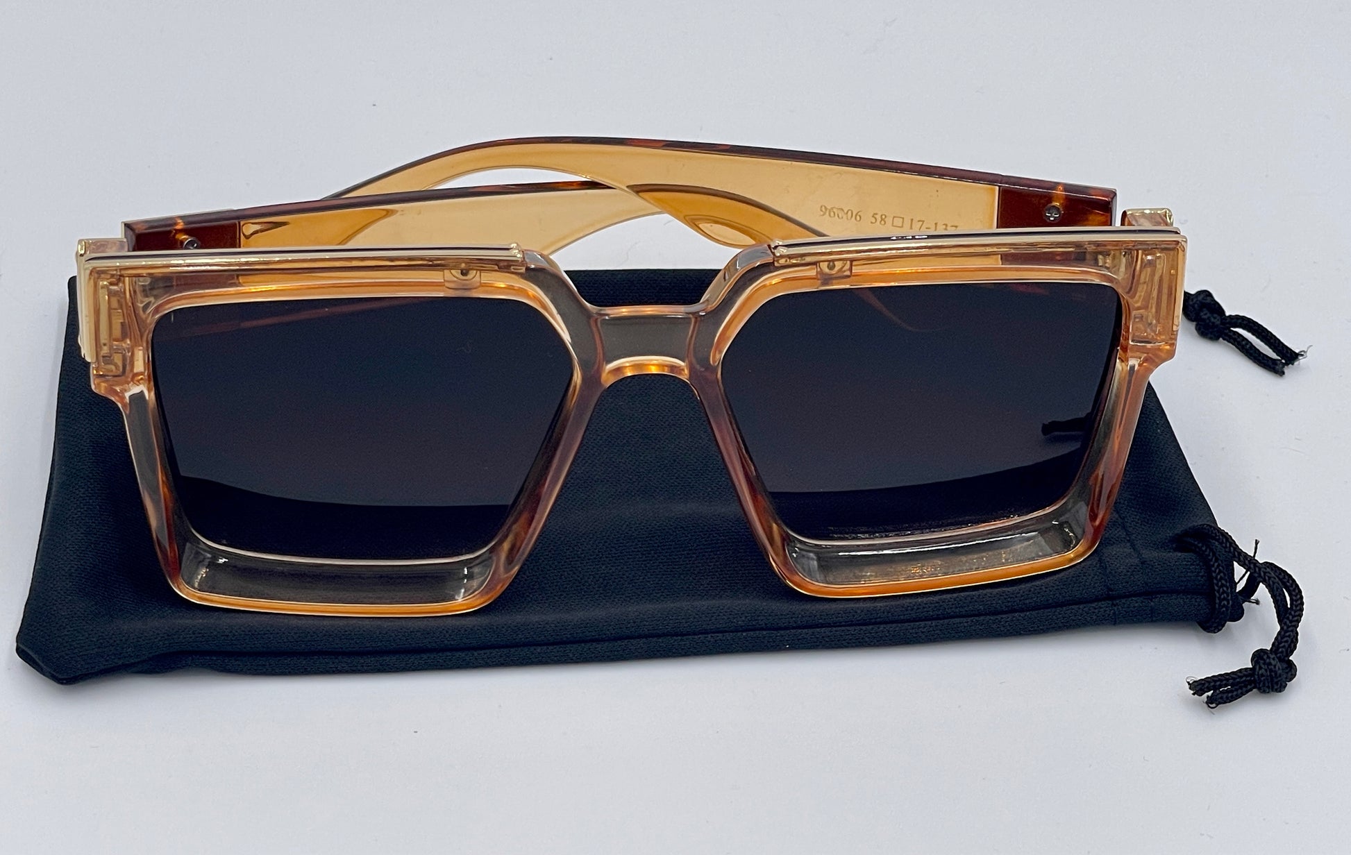 Authentic louis vuitton m96006wn millionaire sunglasses